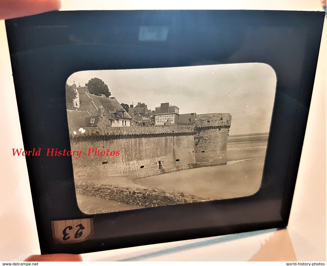 Photo Sur Plaque De Verre Début XXe - LE MONT SAINT MICHEL - Dépendances De L' Hôtel Poulard - RARE - Manche Normandie - Plaques De Verre