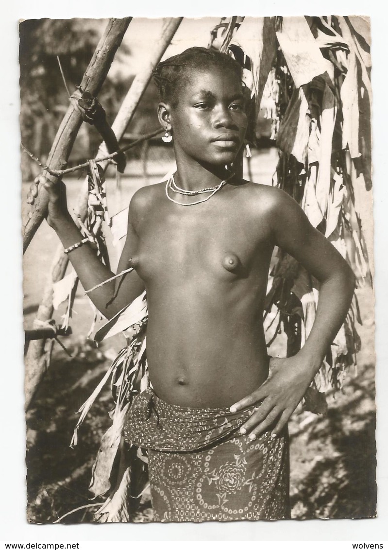 Congo Belge Jeune Femme Mongwandi Carte Postale Ancienne Seins Nus - Belgisch-Congo