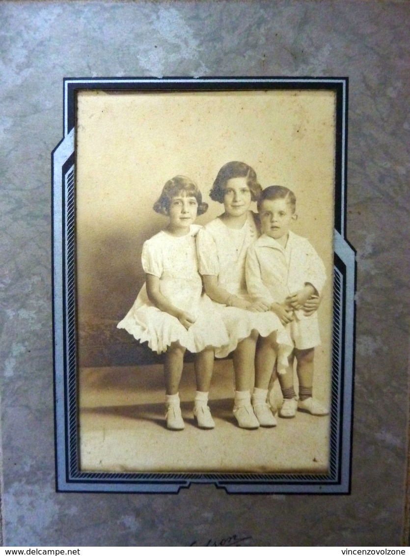 Fotografia  Albumina Con Custodia  "GRUPPO DI BAMBINI - WOODSON PHOTGRAPHER" Sacramento , USA 1930 - Persone Anonimi