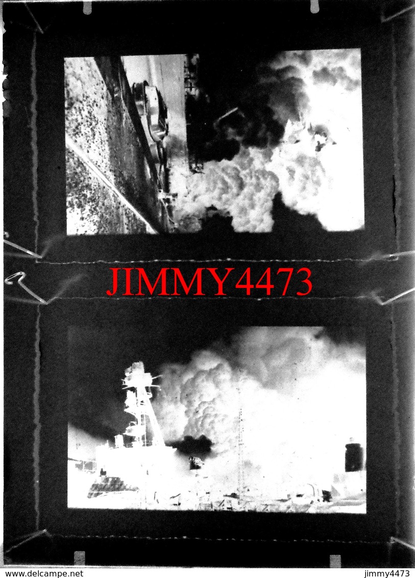 Deux Photos D'un Navire Militaire En Feu Et Coulé - Grande Plaque De Verre - Taille 128 X 178 Mlls - Glass Slides