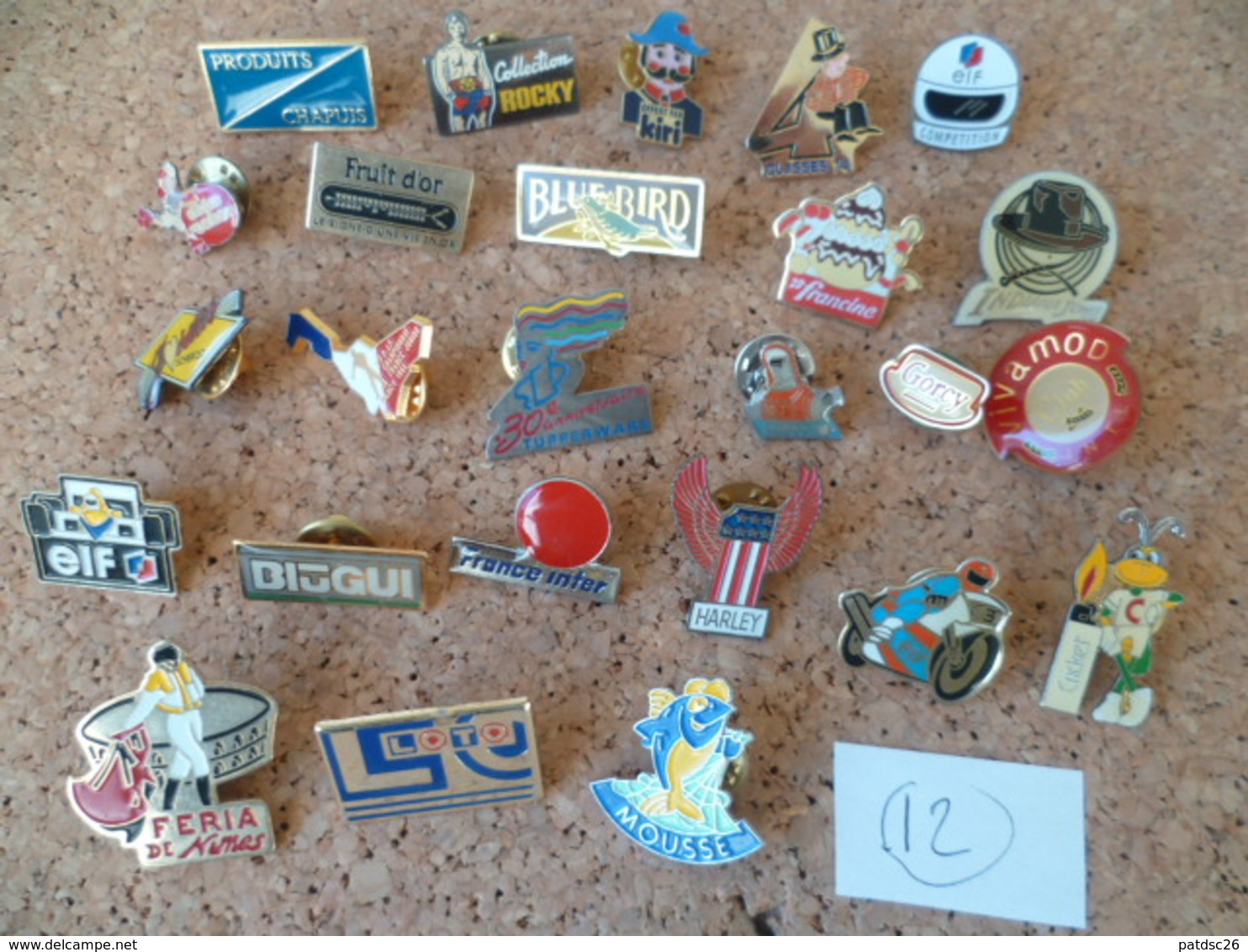 LOT DE 25 PIN'S  ( Lot N° 12 ) - Lots