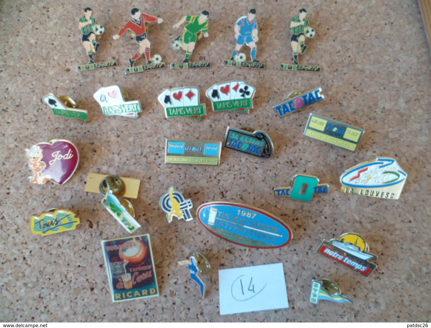 LOT DE 25 PIN'S  ( Lot N° 14 ) - Lots