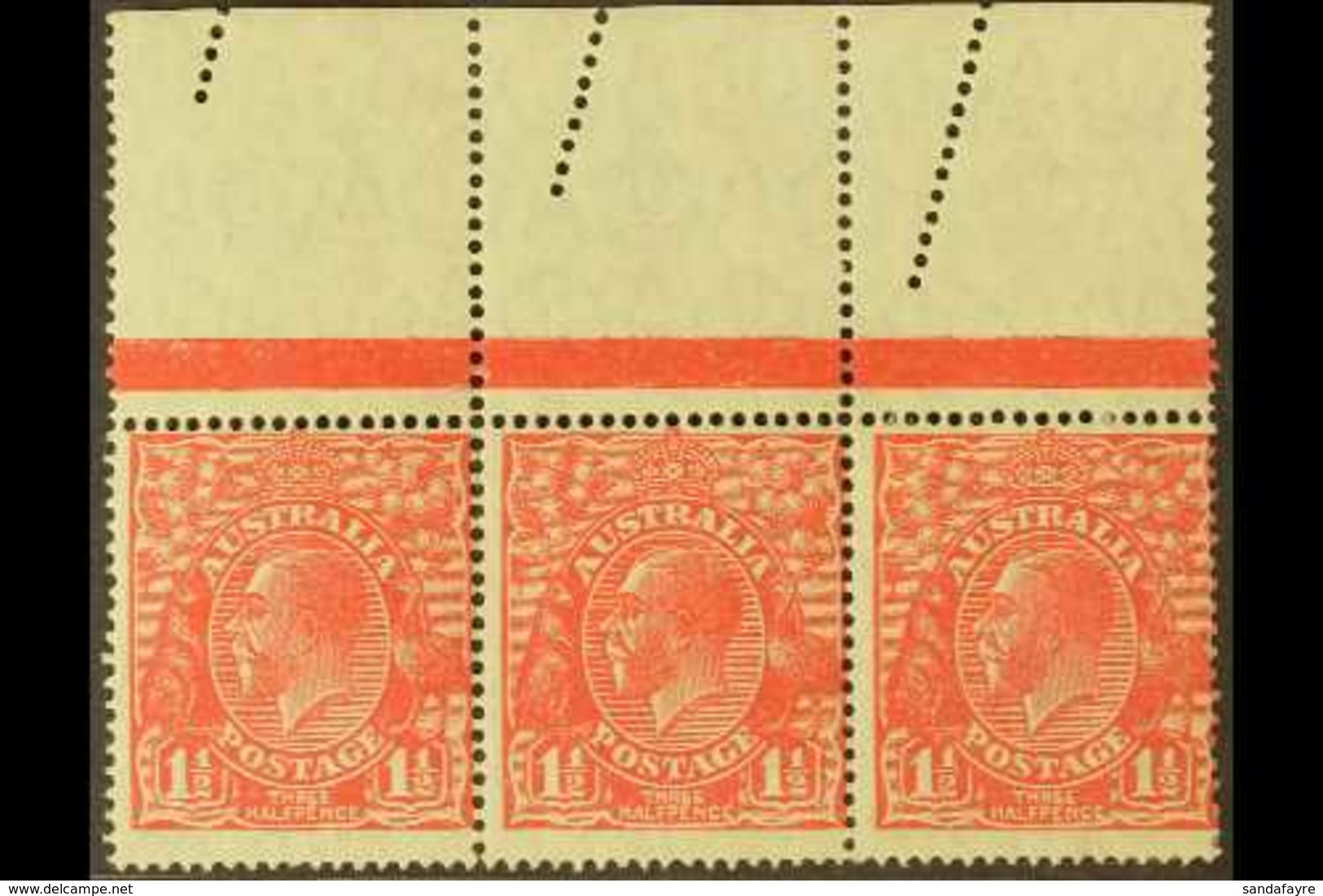 1926-30 1½d Scarlet - Perf 14, SG 87, Horizontal Strip Of Three With Dramatic Perforation fault In Upper Margin, Very Fi - Altri & Non Classificati