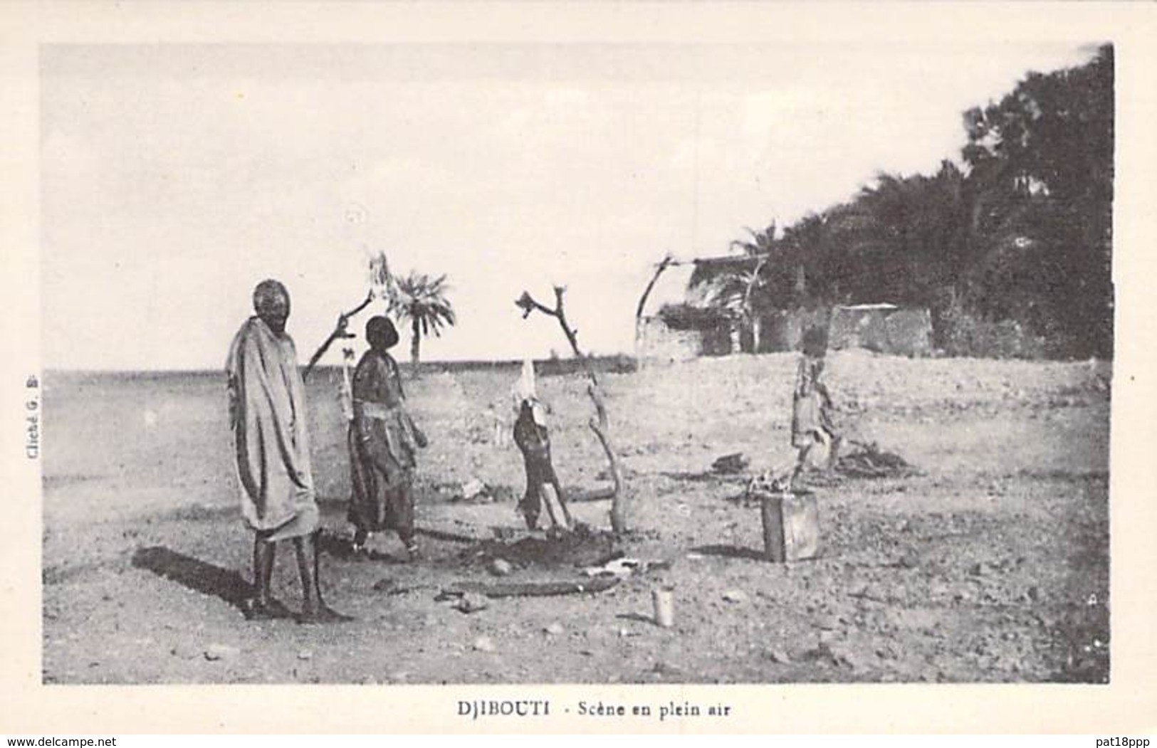 DJIBOUTI  - Scène En Plein Air - CPA - - Djibouti