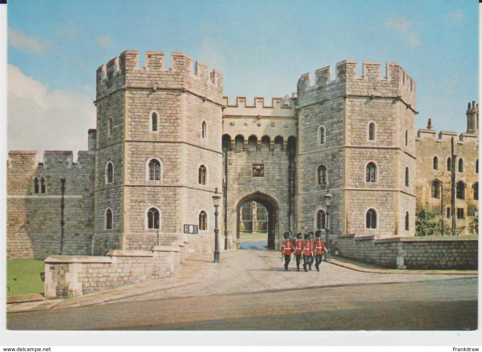 Postcard - Windsor Castle, Berkshire - Henry Viii Gateway Card No.pbk21546  - Unused  Very Good - Unclassified