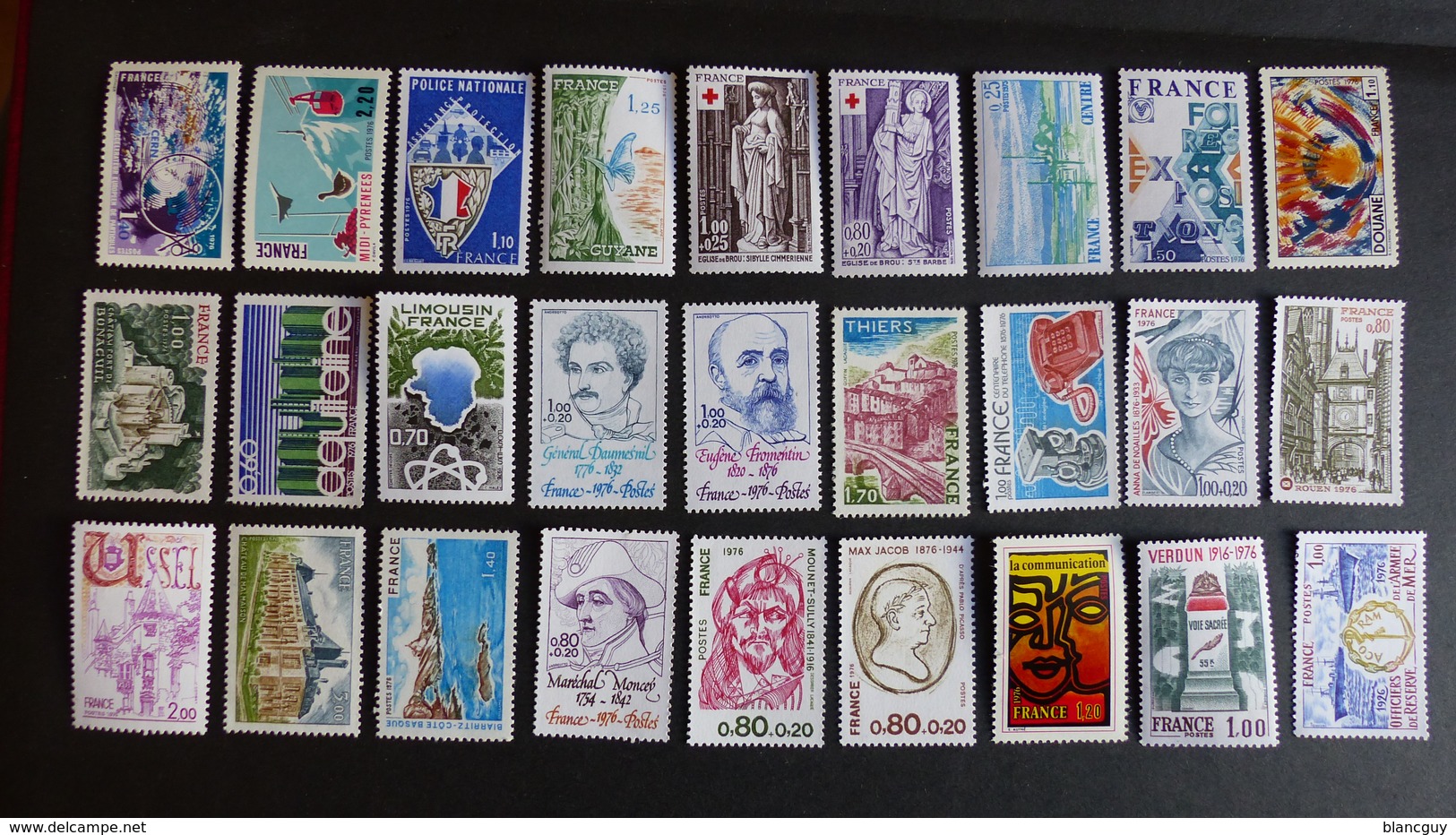 FRANCE - Année 1976 - 45 Timbres ** Neufs Sans Charnière Différents - Vrac (max 999 Timbres)