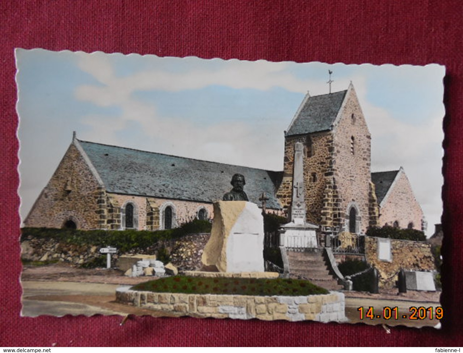 CPSM - Gréville - L'Eglise Et Buste Du Grand Peintre Jean-François Millet - Autres & Non Classés