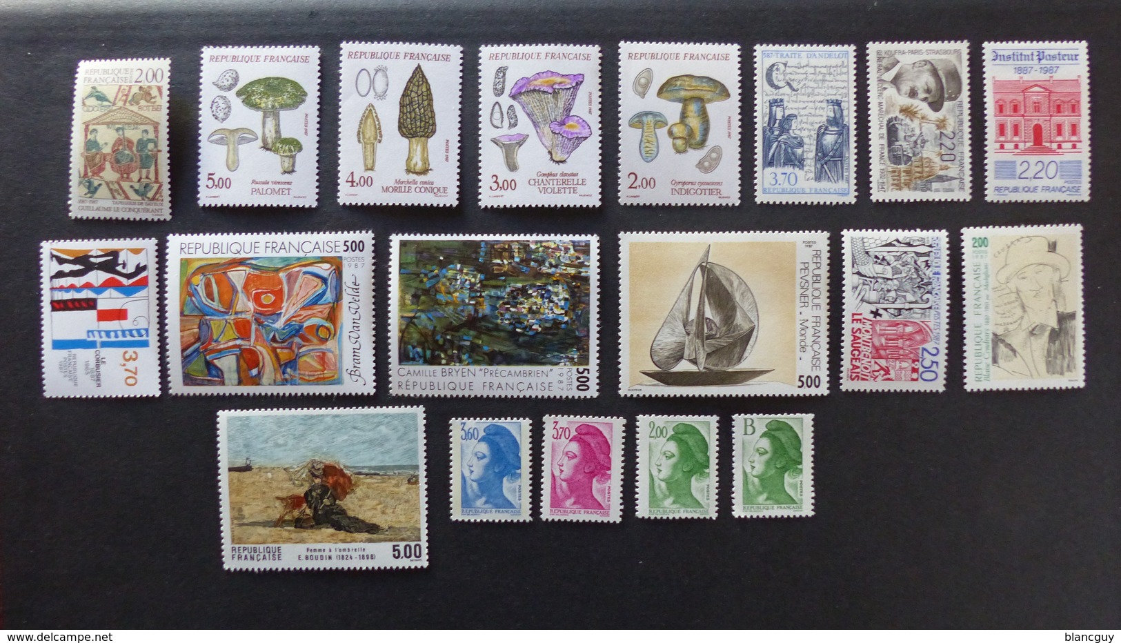 FRANCE - Année 1987 - 43 Timbres ** Neufs Sans Charnière Différents - Vrac (max 999 Timbres)