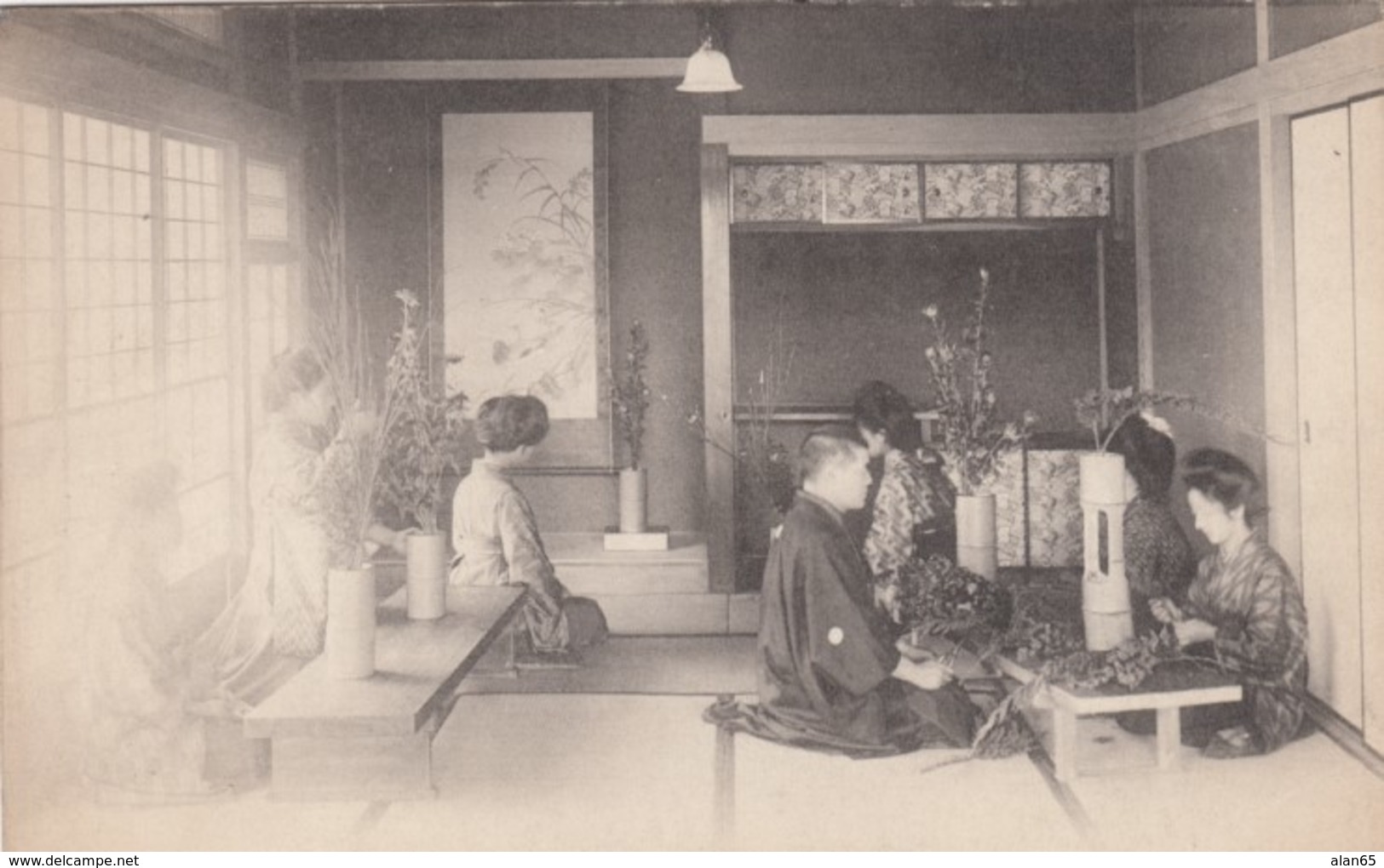 Japan, Koran Jogakko Flower Arrangement Lesson, Man And Women Fashion, C1900s Vintage Postcard - Other & Unclassified