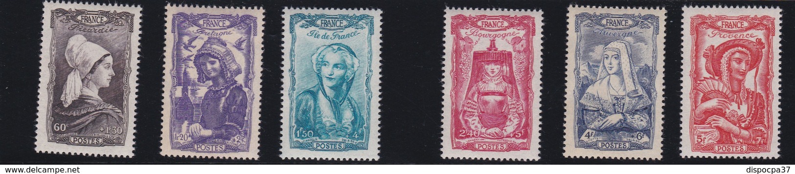 FRANCE 1943 - N° 593/598    -NEUF XX  Sans Charnière  Coiffes Régionales        - REF 24-24  Série Complète - Neufs