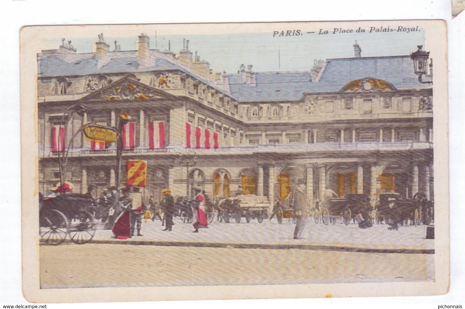 75  PARIS  La Place Du Palais Royal 2 - Transport Urbain En Surface