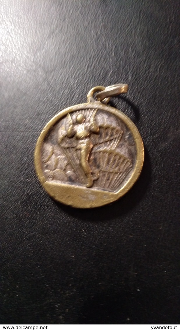 Médaille. Parachutiste. Saint Michel - Autres & Non Classés