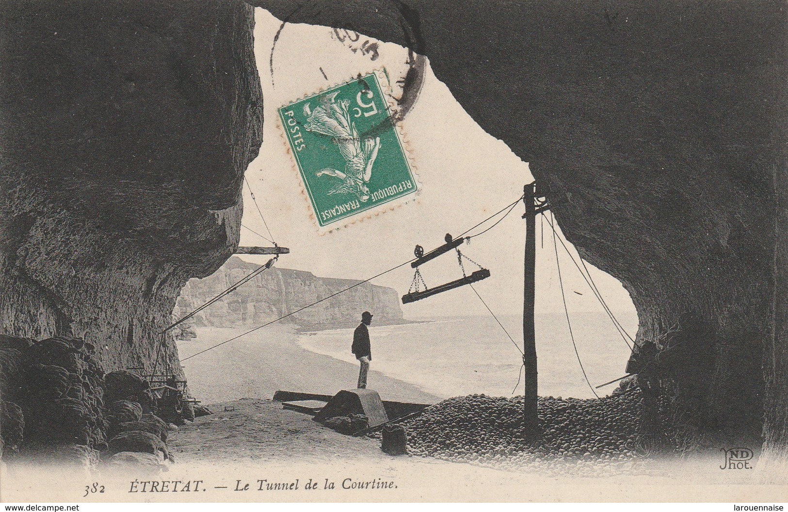76 - ETRETAT - Le Tunnel De La Courtine - Etretat
