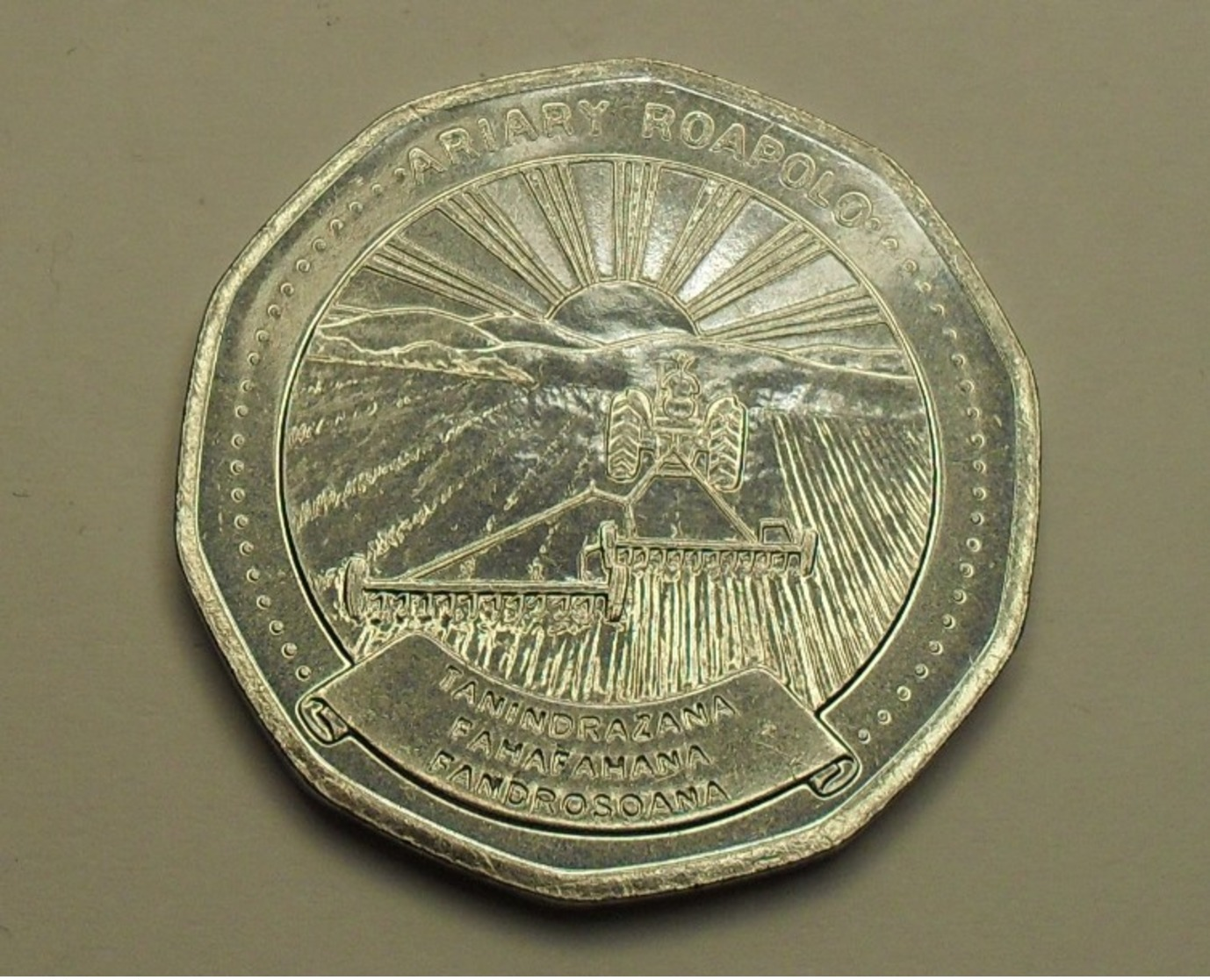 1999 - Madagascar - 20 ARIARY, F.A.O. KM 24.2 - Madagascar