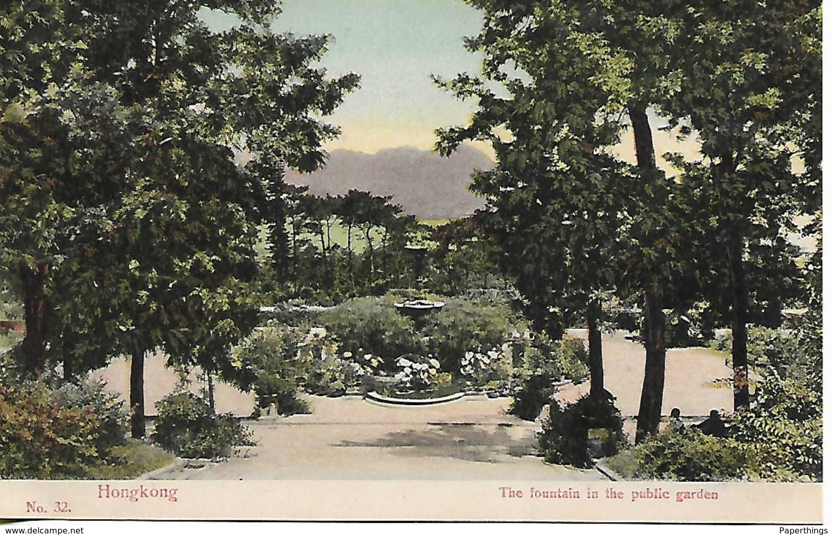 Old Colour Postcard, China, Hongkong, No.32. The Fountain In The Public Garden. - Chine (Hong Kong)