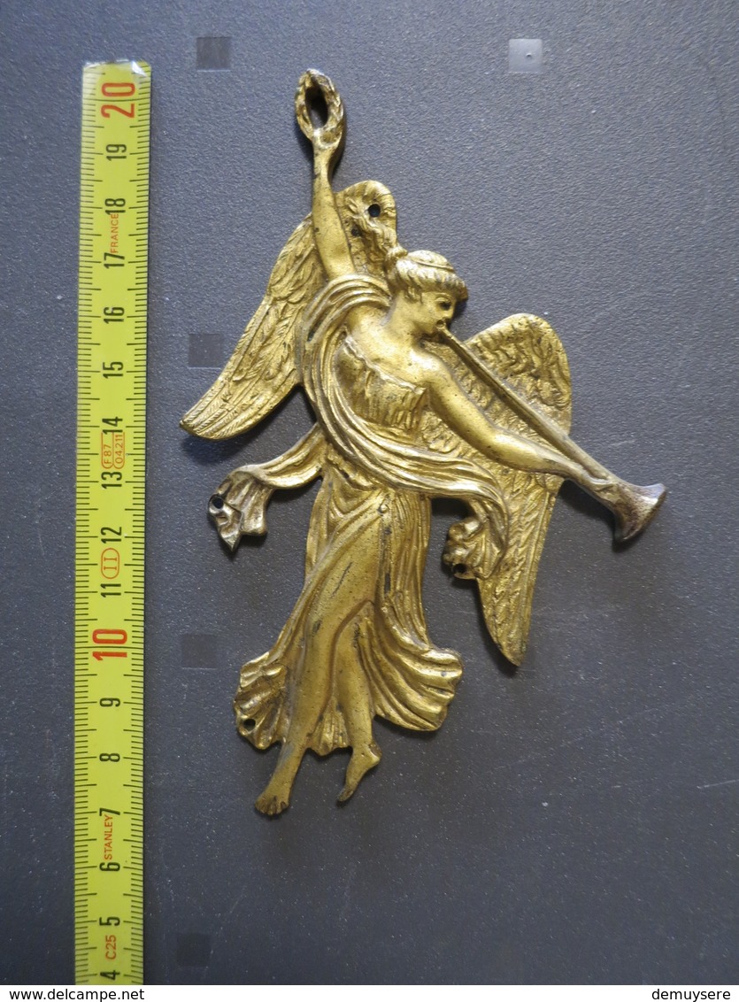 M F  - Ange En Cuivre - Engel In Koper - 93 Gram - Cuivres