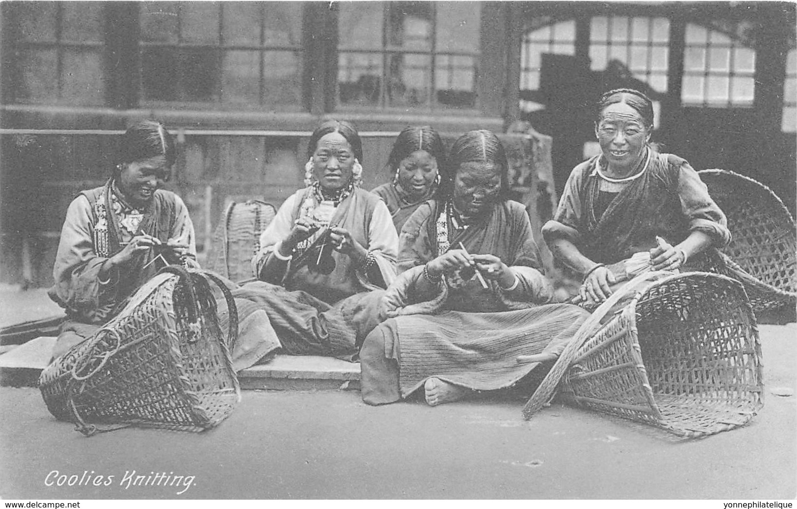 Tibet / 02 - Coolies Knitting - Tibet