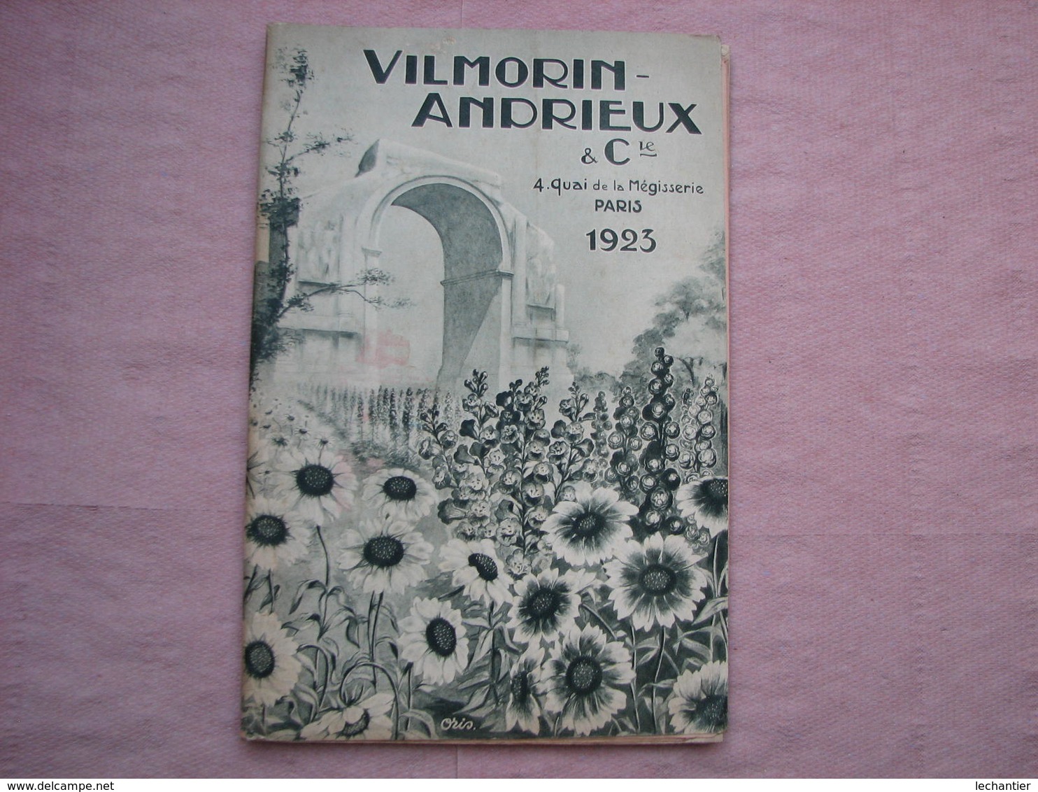 Vilmorin Andrieu 1923 Beau Catalogue Avec Dessins 152 Pages 175X270 + Divers Documents. B.E. - Autres & Non Classés