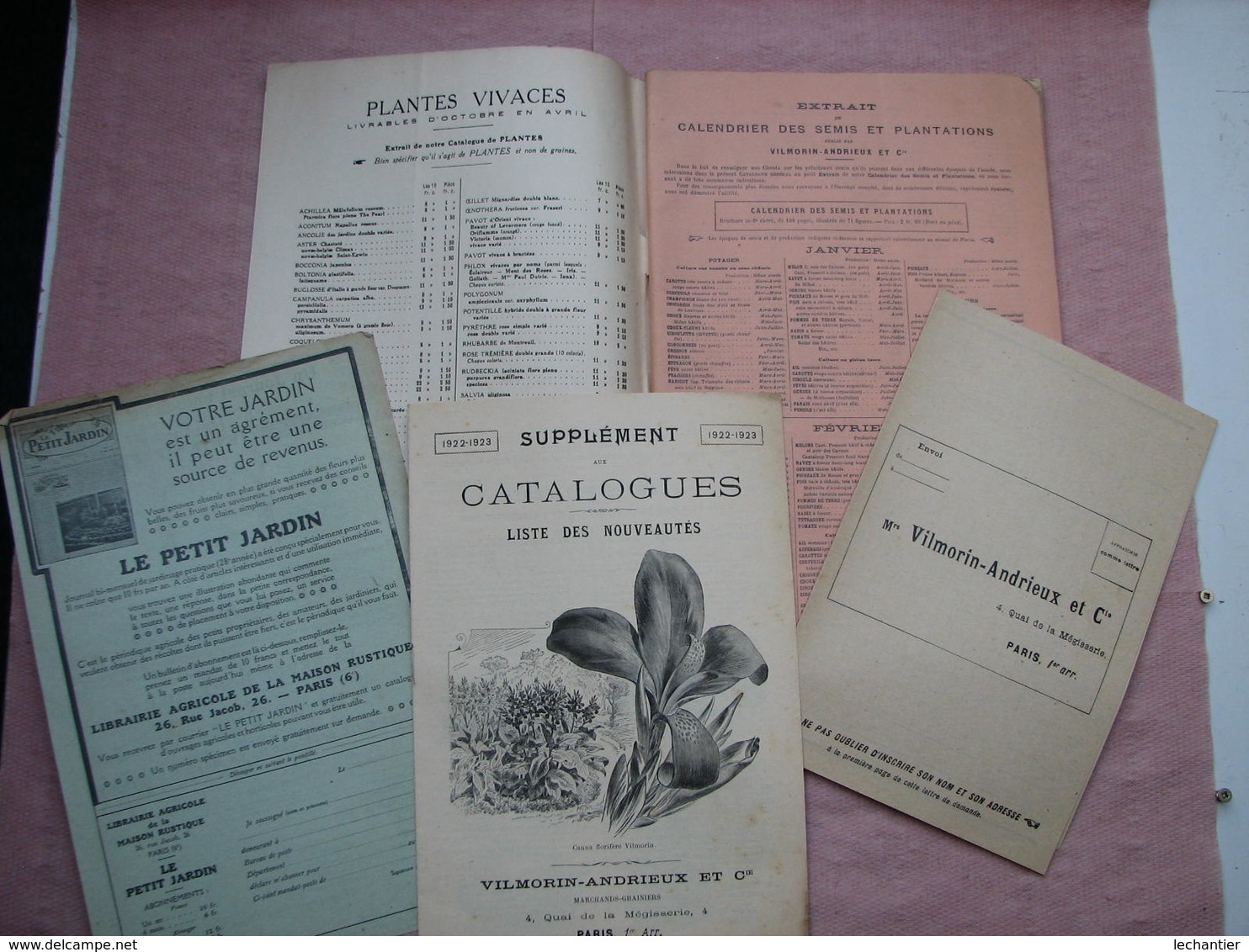 Vilmorin Andrieu 1923 Beau Catalogue Avec Dessins 152 Pages 175X270 + Divers Documents. B.E. - Autres & Non Classés