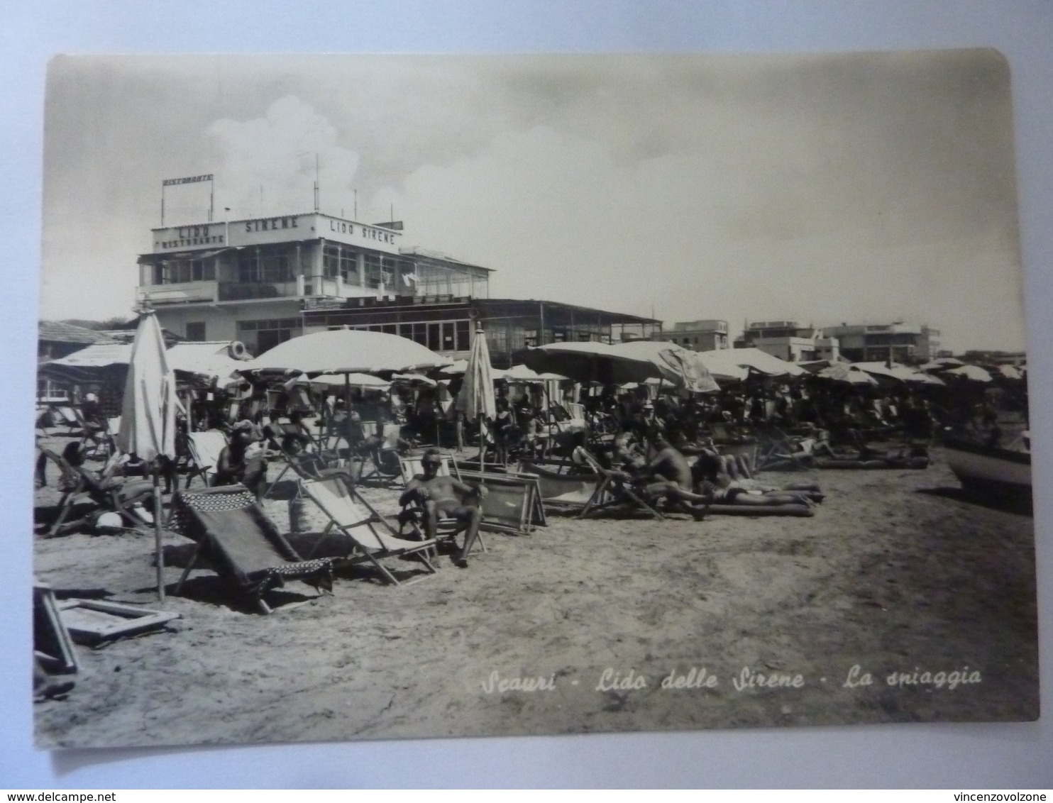 Cartolina Viaggiata "SCAURI  Lido Delle Sirene - La Spiaggia" 1965 - Altri & Non Classificati