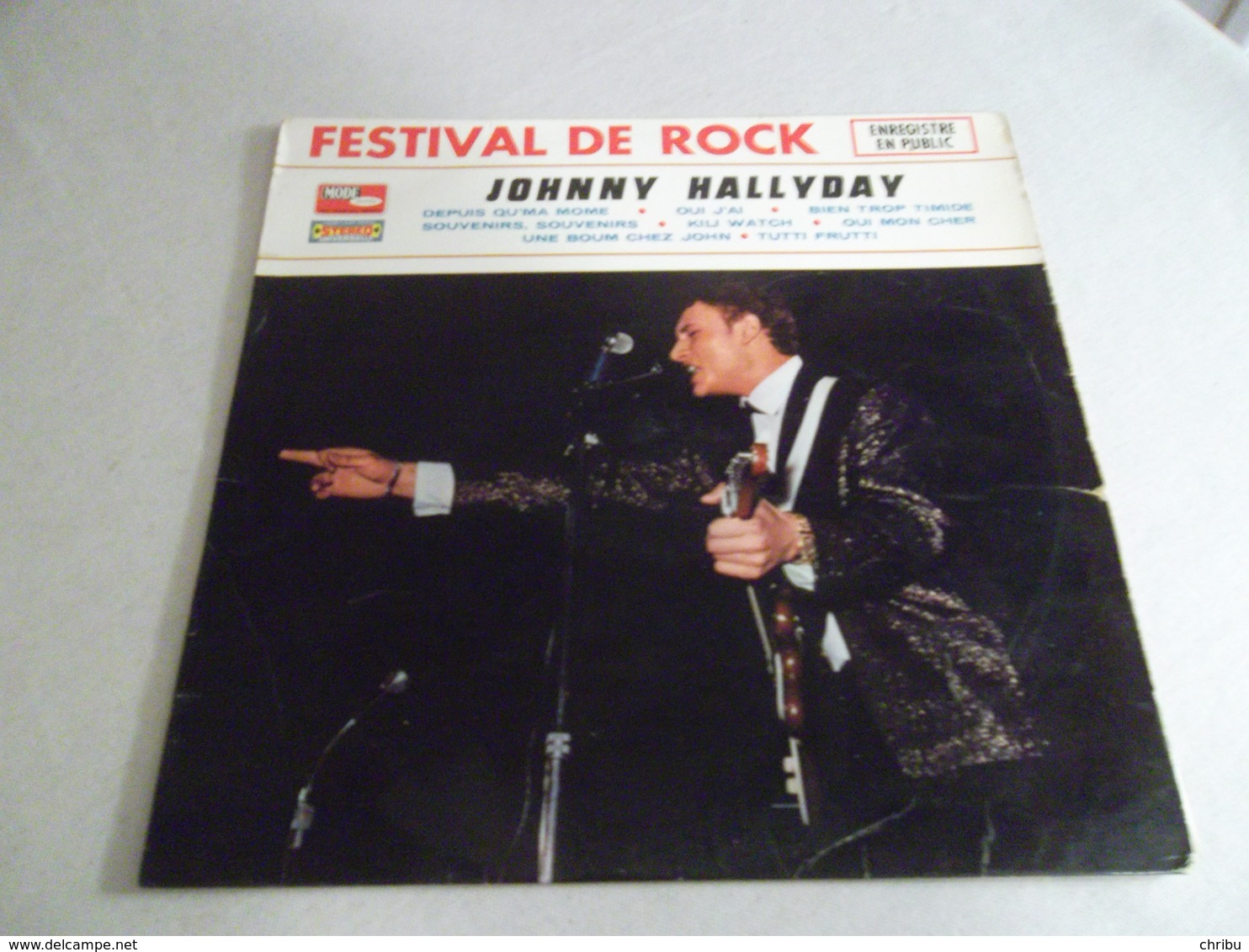 VINYLE 33 T FESTIVAL DE ROCK JOHNNY HALLYDAY ENREGISTRE EN PUBLIC  CMDINT 9662 - Rock