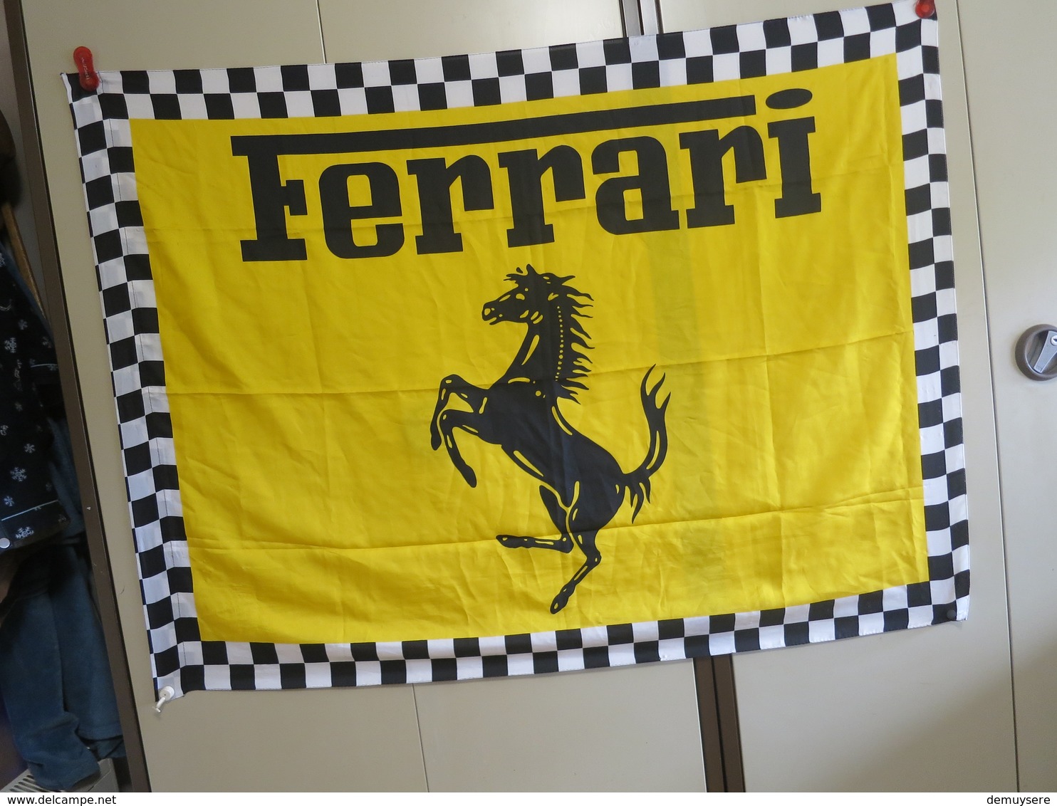 Mg F - Drapeau - Vlag -  Ferrarie - 1m31 Cm X 0m96 Cm - Automobile - F1