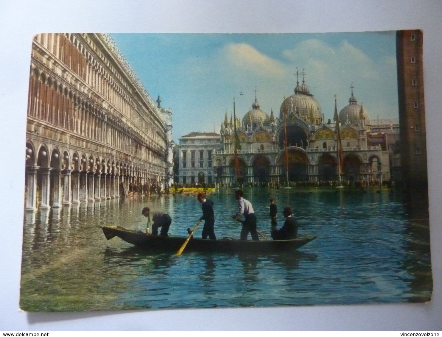 Cartolina Viaggiata "VENEZIA - Eccezionale Alta Marea In Piazza S. Marco" 1974 - Venezia