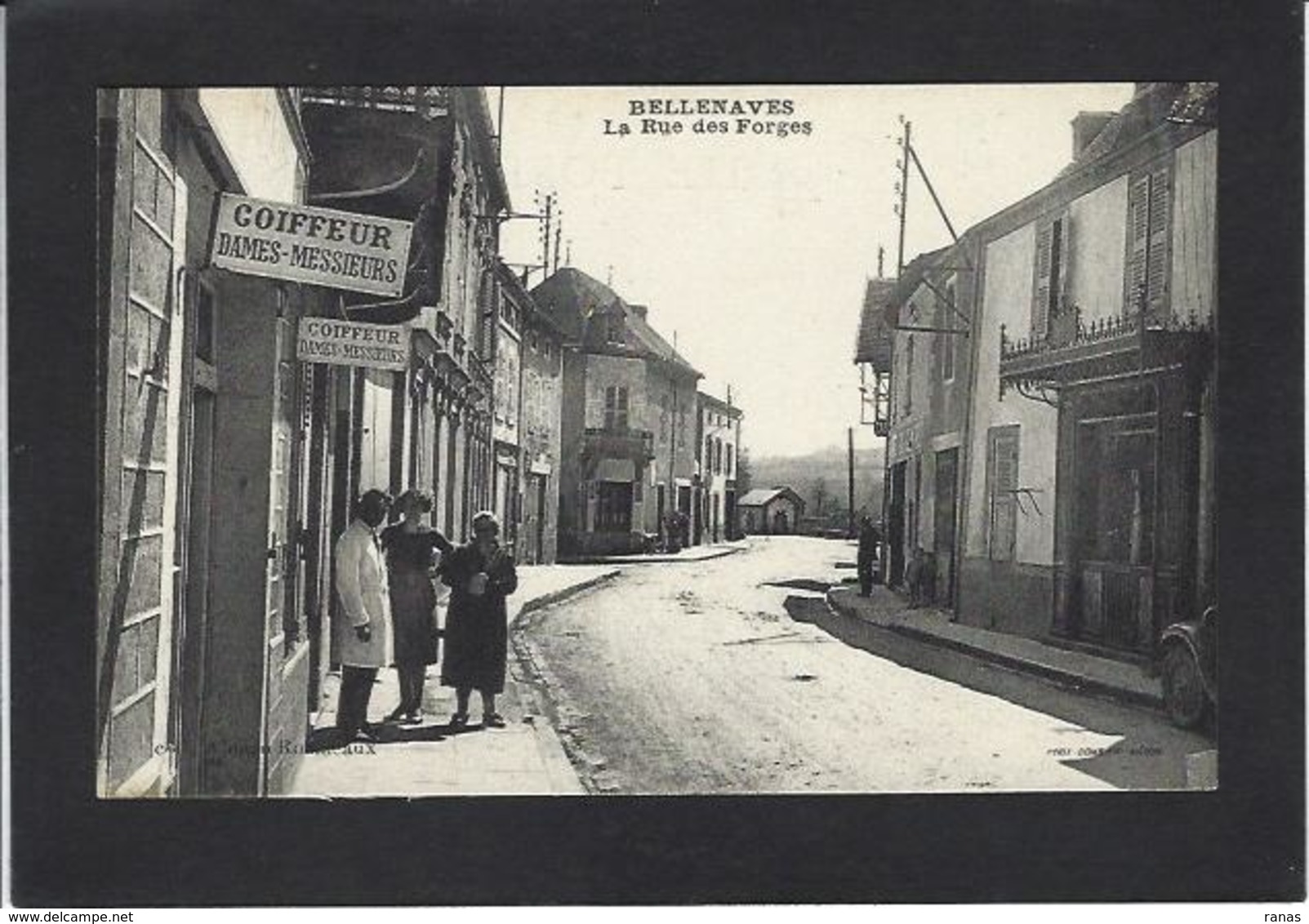 CPA Allier 03 Bellenaves Commerce Shop Coiffeur Barbier Non Circulé - Other & Unclassified