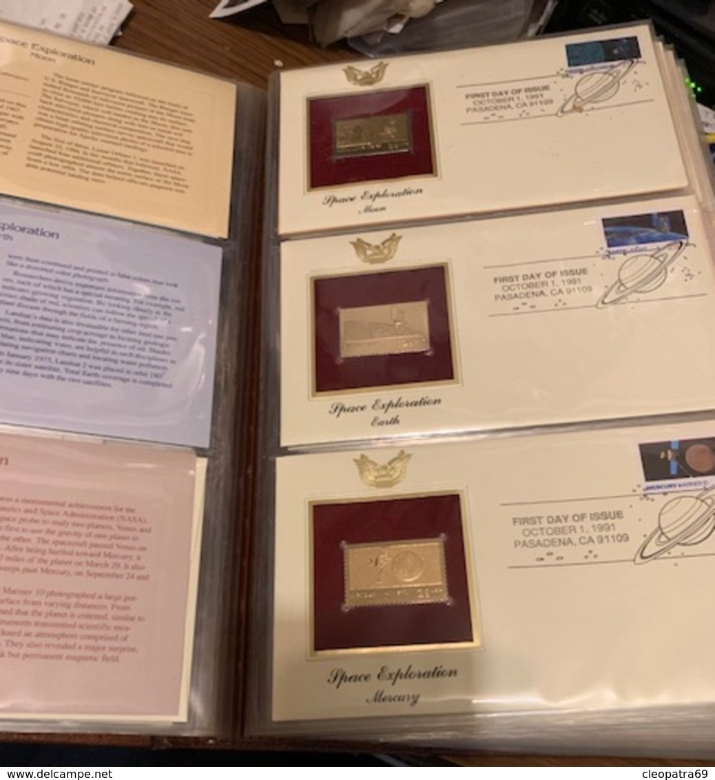 HUGE ALBUM FF USA 22 KARAT GOLD STAMP ON STAMP REPLICAS ON FIRST DAY COVERS 49 COVERS SEE ALL PHOTOS - Covers & Documents