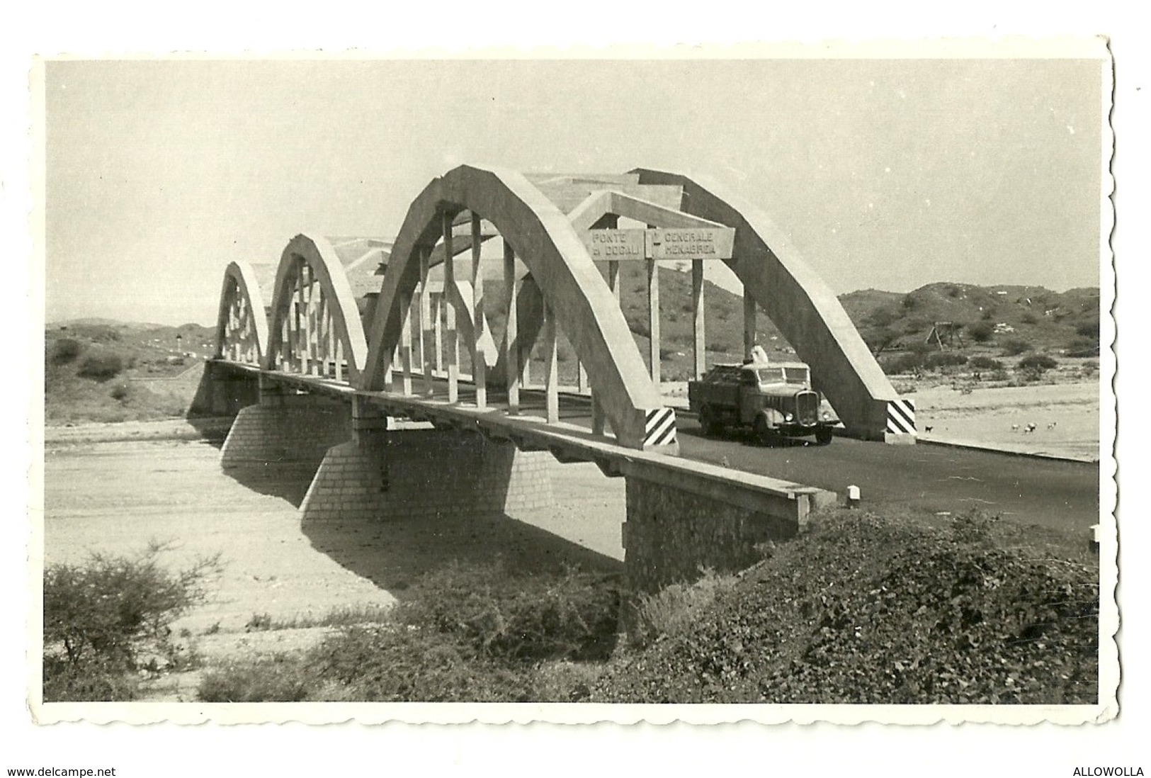 2212 " PONTE DI DOGALI SULLA STRADA MASSAUA-ASMARA- CAMION " FOTO ORIGINALE - Guerra, Militari