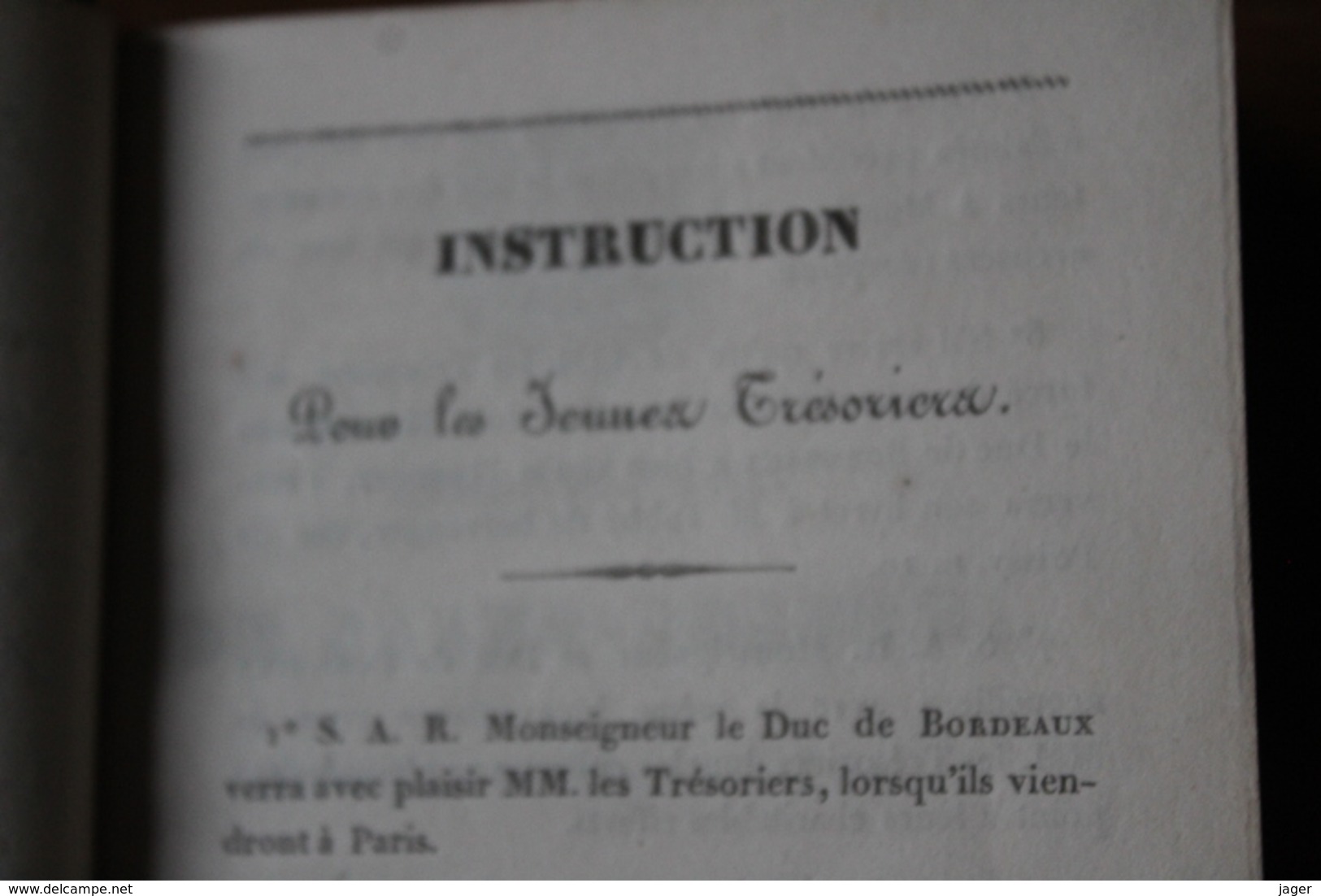 Interessant Carnet Aux Armes De France Noblesse  Autographe Baron De Damas1829 - Documents Historiques