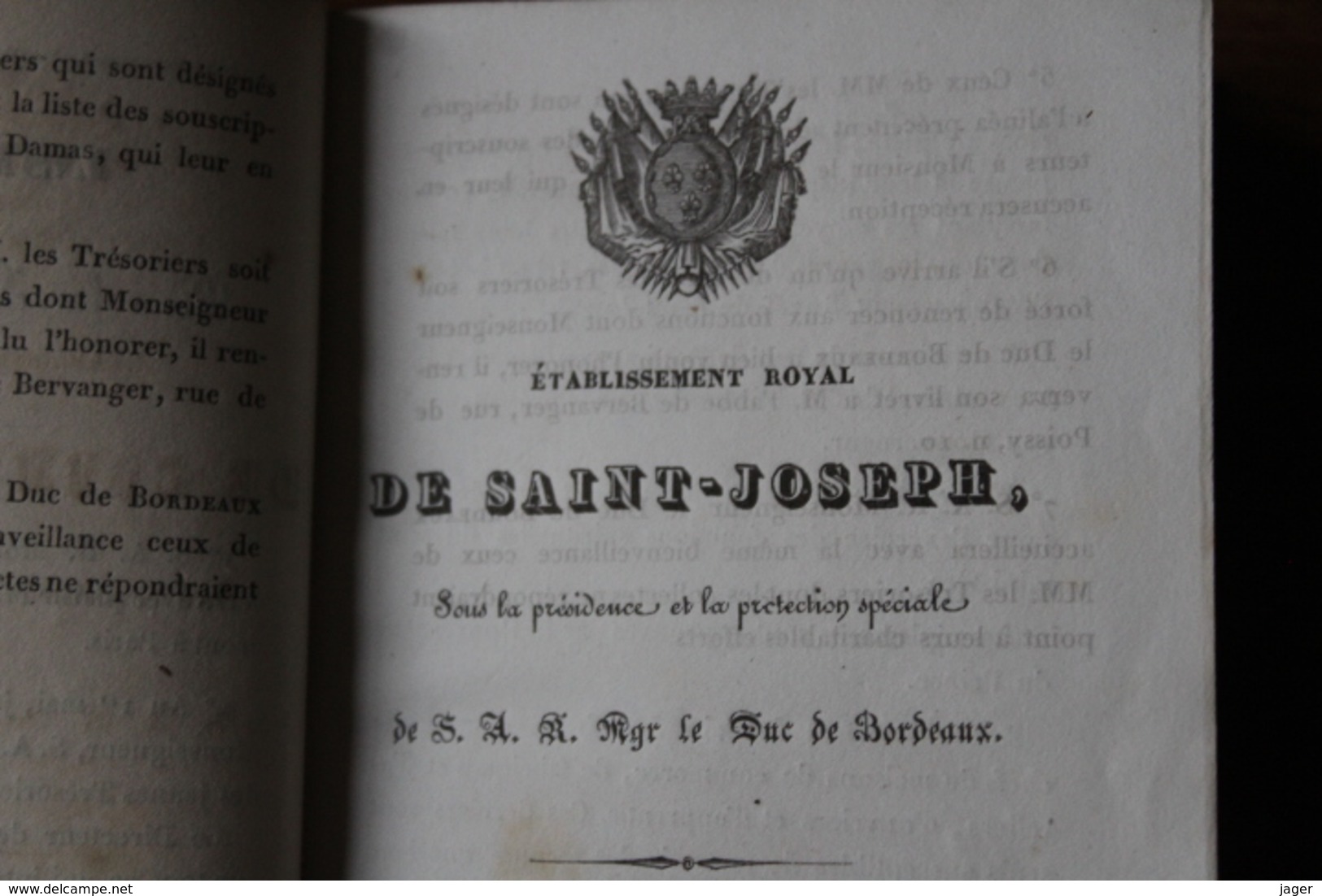 Interessant Carnet Aux Armes De France Noblesse  Autographe Baron De Damas1829 - Documents Historiques