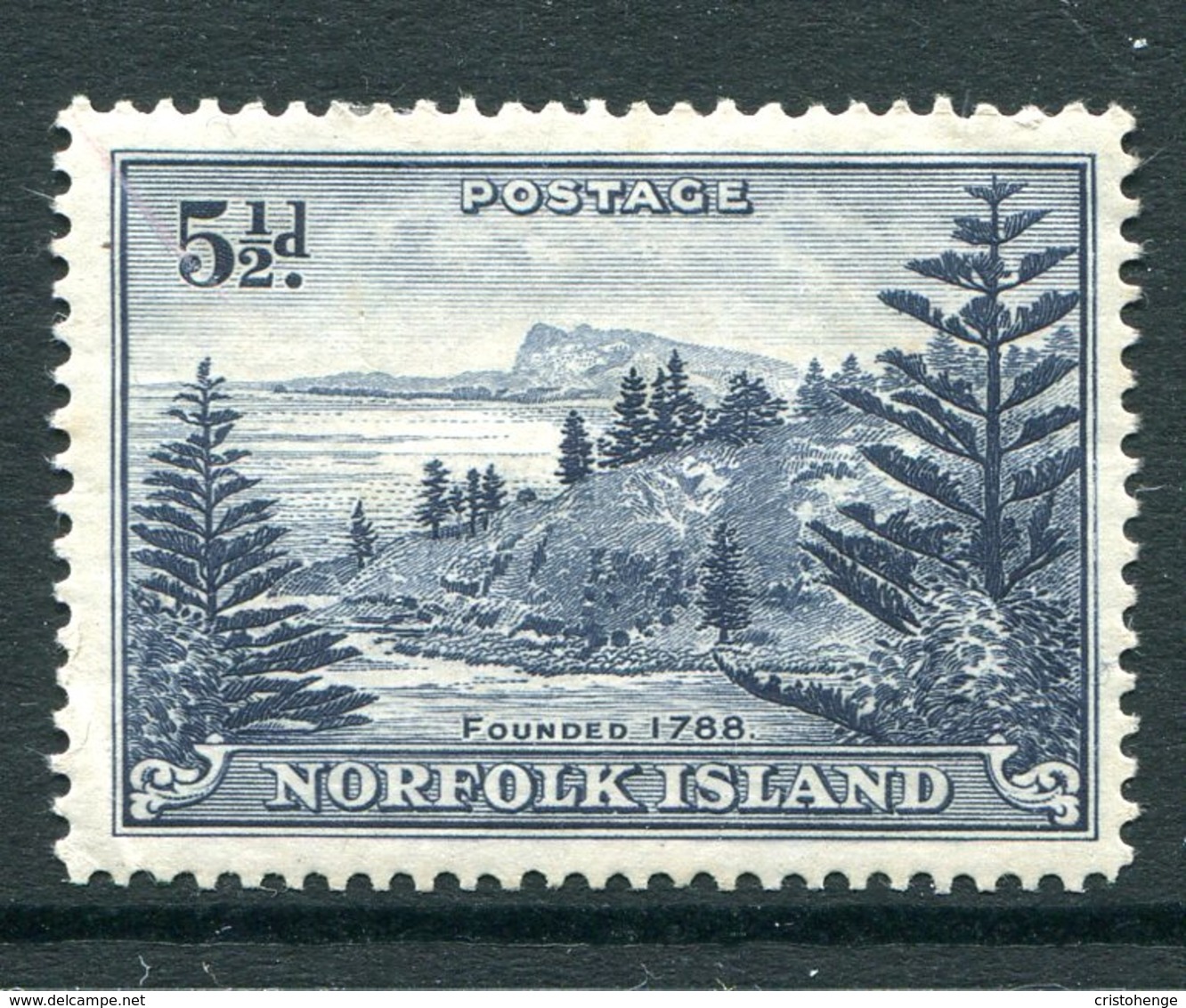 Norfolk Island 1947-59 Ball Bay - 5½d Indigo - Toned Paper - HM (SG 8) - Ile Norfolk