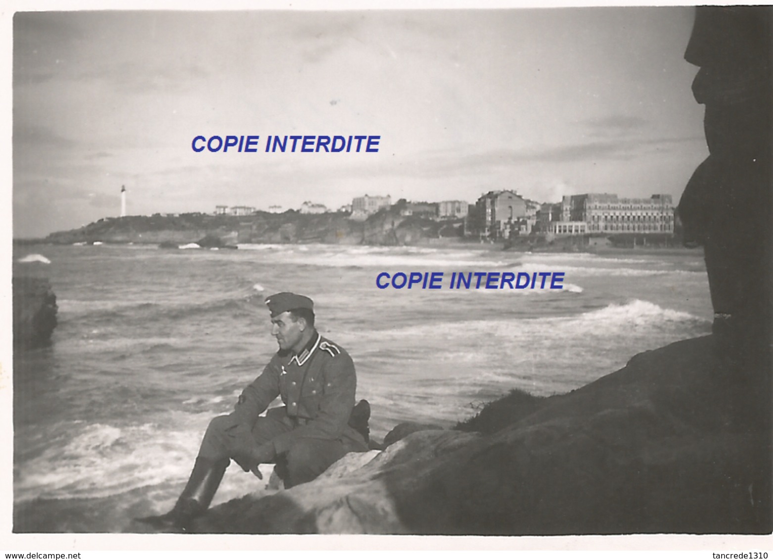 WW2 PHOTO ORIGINALE Soldat Allemand à BIARRITZ Près Bayonne PAYS BASQUE - 1939-45