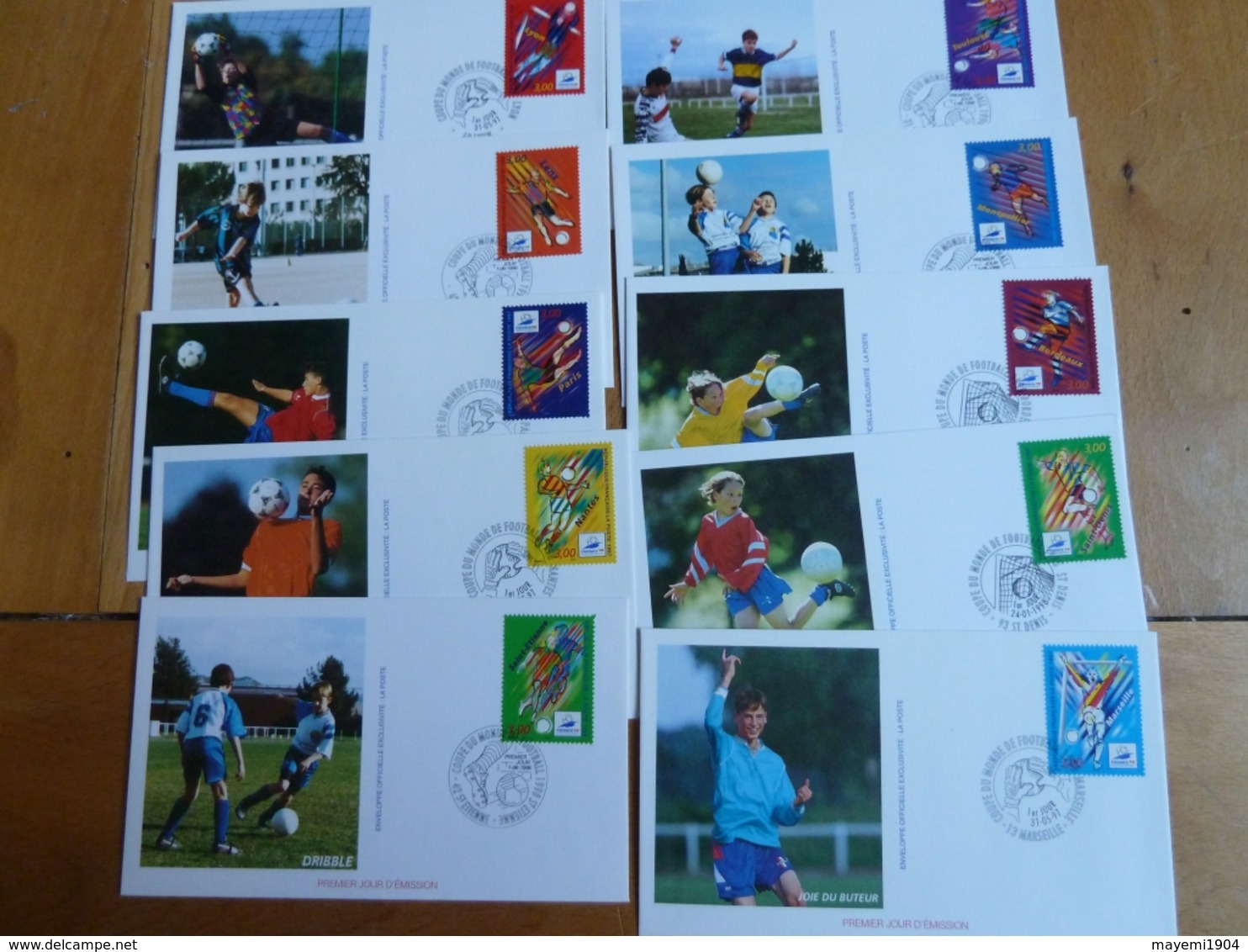 12 Enveloppes FDC Coupe Du Monde Foot  Du 1.06.1996 - 1990-1999