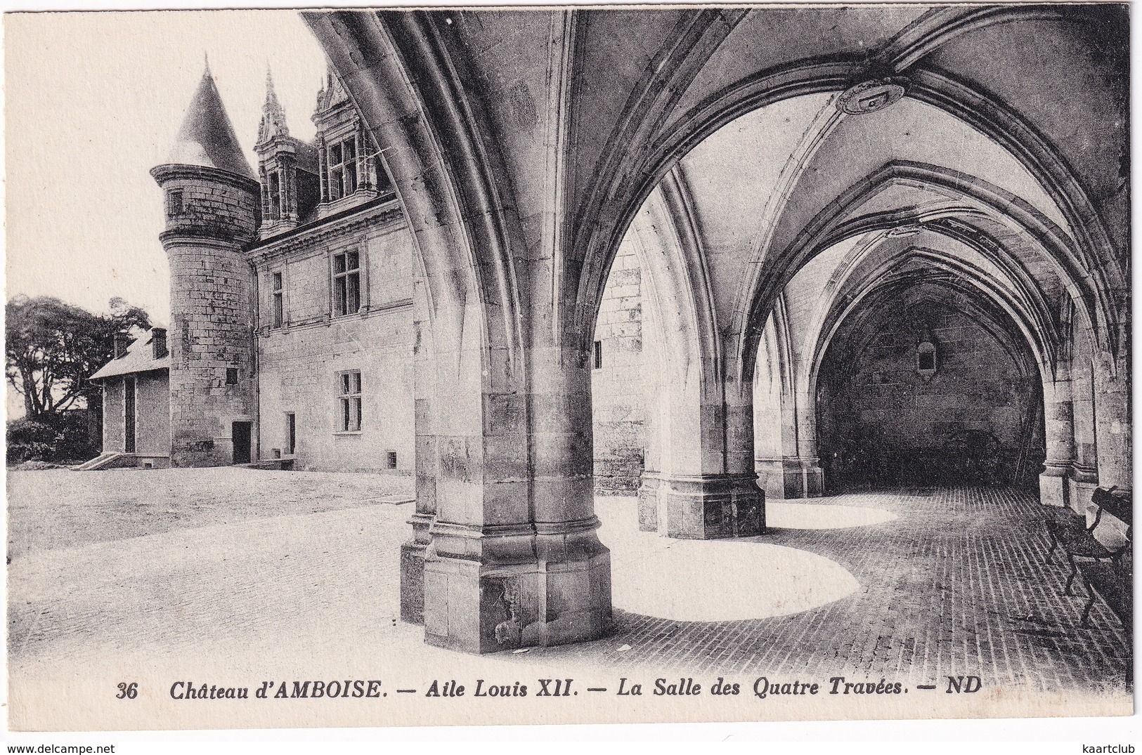 36  Chateau D'Amboise. - Aile Louis XII. - La Salle Des Quatre Travées. - ND - Amboise