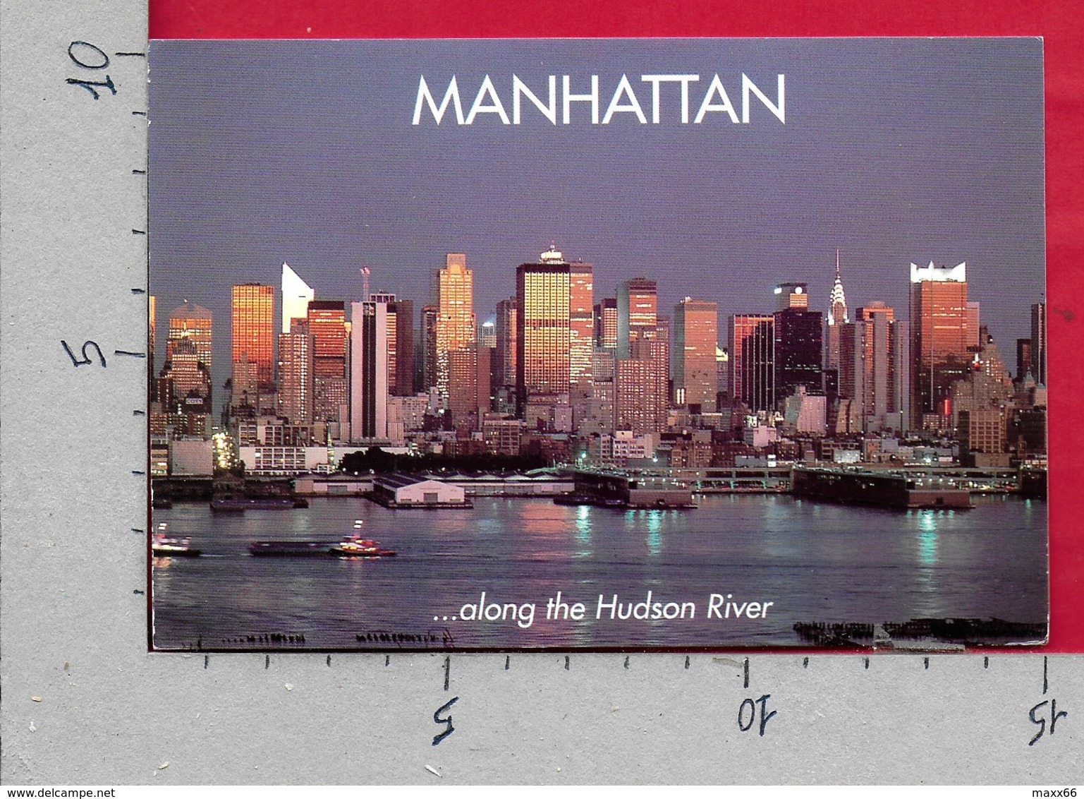 CARTOLINA VG STATI UNITI - NEW YORK - Manhattan Skyline At Dusk Along The Hudson River - 10 X 15 - ANN. 2000 - Multi-vues, Vues Panoramiques