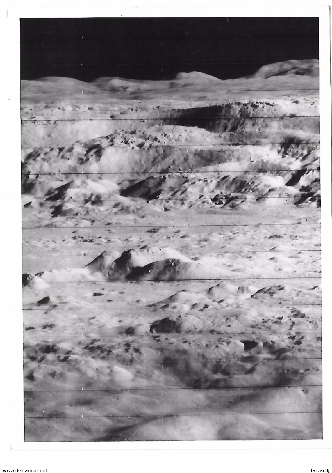 4 Photographies Anciennes De La Lune (mission Apollo Nasa) Centre Culturel Américain U.S.I.S. Paris - Autres & Non Classés