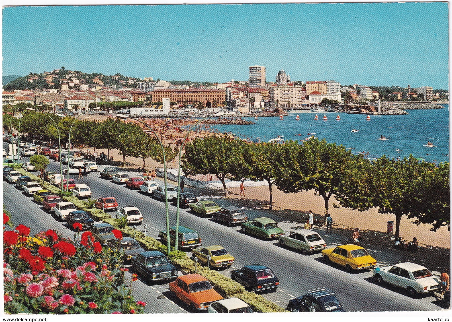 Saint-Raphael: RENAULT 12,16,5,4, TOYOTA CELICA ST, VOLVO 145, CITROËN DS, FORD CAPRI, PEUGEOT 504, 104, MERCEDES W115 - Toerisme