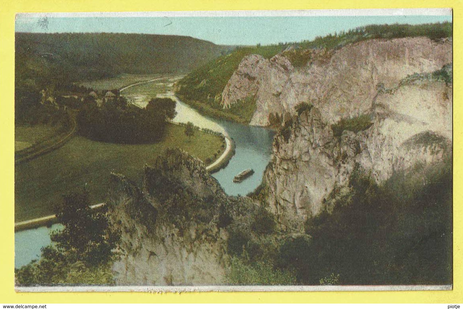 * Dinant (Namur - Namen - La Wallonie) * (Ed Nels) Le Rochers De Freyr, Couleur, Panorama, Canal, Bateau, Rare - Dinant