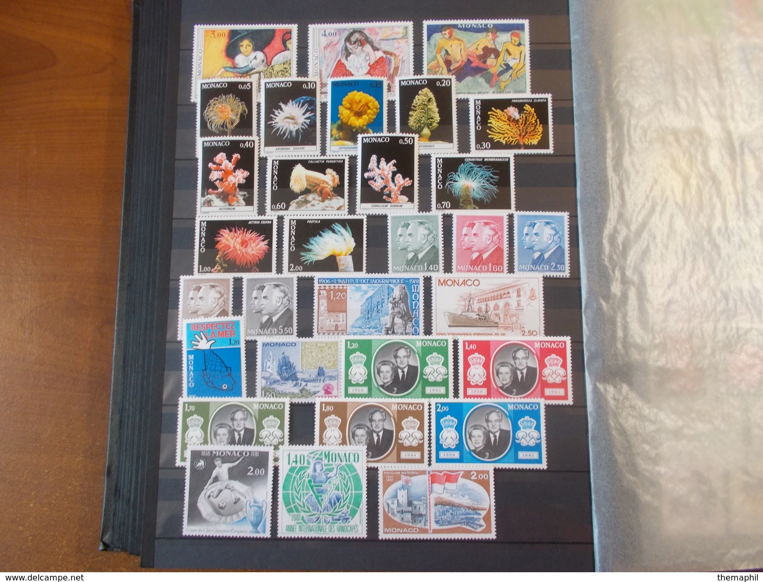 Lot N° 94 MONACO  NEUFS ** Entre 1980 A 1985    .. No Paypal - Collections (en Albums)