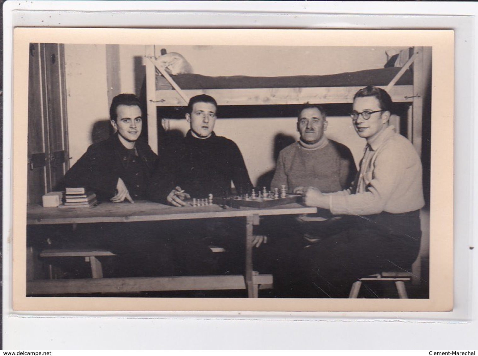 ECHECS (chess) : Lot De 5 Cartes Photos D'un Tournoi à Vienne En 1943 (Autriche) - Tres Bon Etat - Echecs