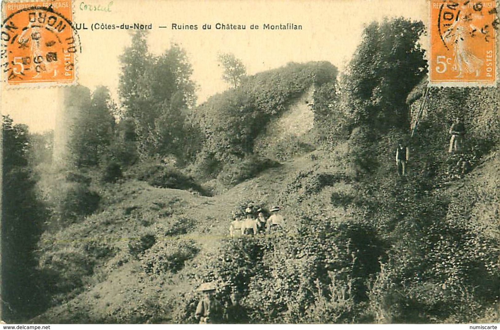 Cpa CORSEUL 22 Ruines Du Château De Montalifan - Other & Unclassified