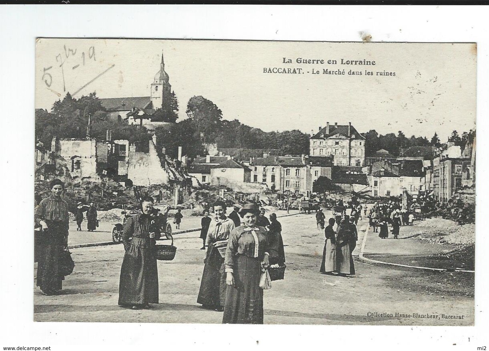 60 BACCARAT CPA Le Marché Dans Les Ruines  écrite TBE Col Hanse Blancheur - Altri & Non Classificati