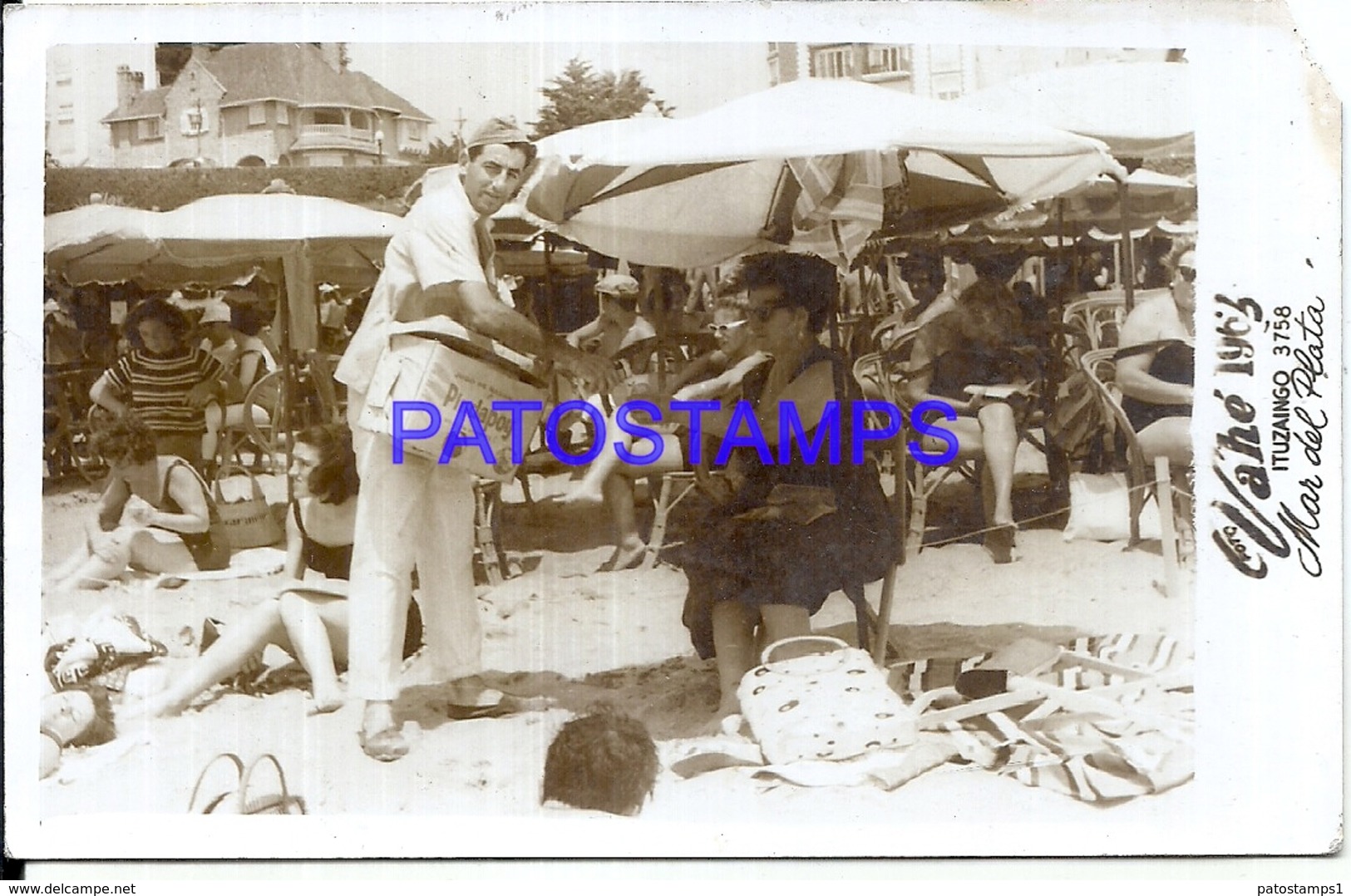 106352 ARGENTINA MAR DEL PLATA LA PLAYA COSTUMES SELLER VENDEDOR DE PINDAPOY YEAR 1963 CUT PHOTO NO POSTAL POSTCARD - Photographie