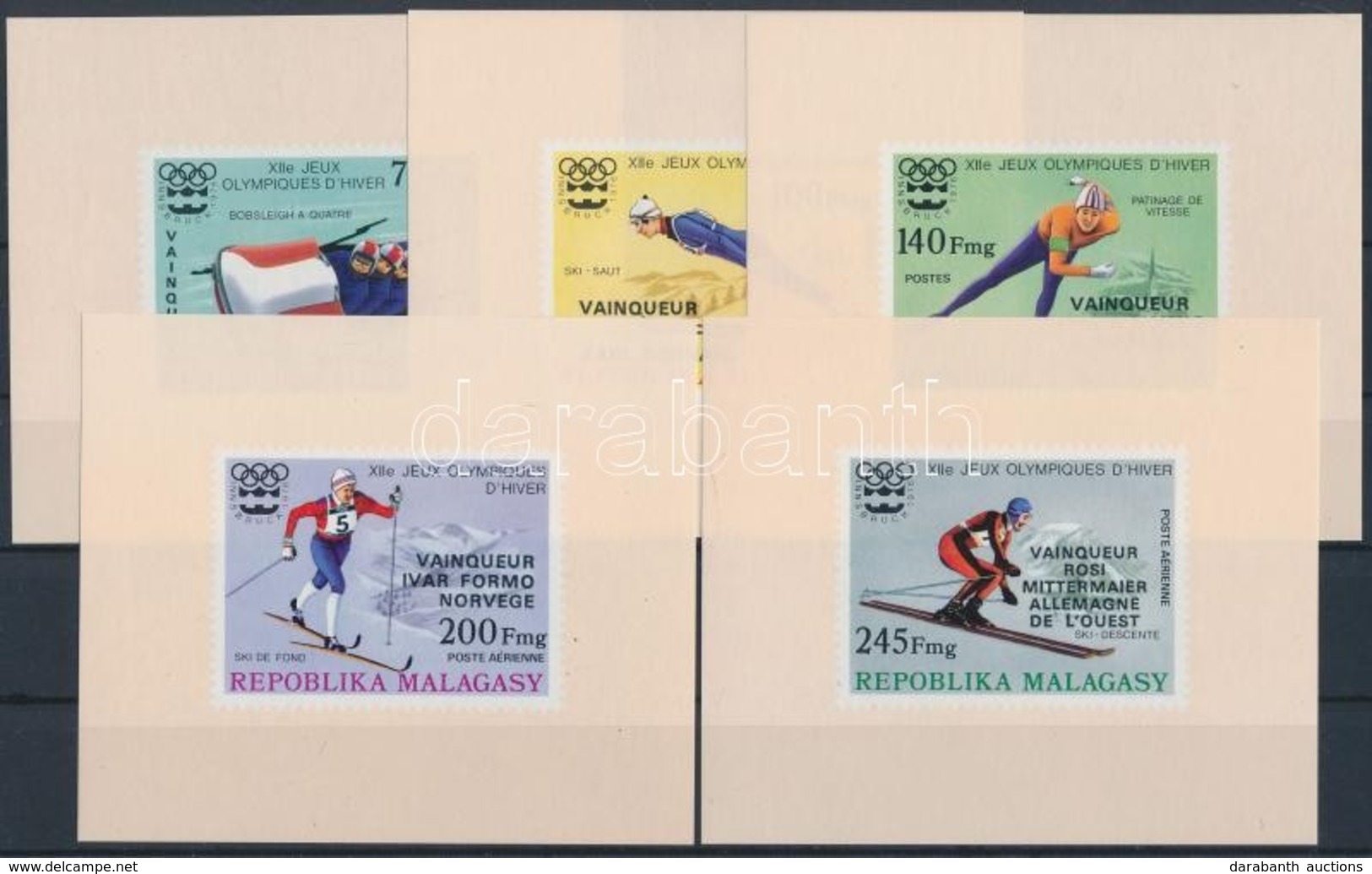 ** 1976 Olimpiai érmesek Vágott Sor Felülnyomással Blokk Formában Mi 802-806 - Autres & Non Classés