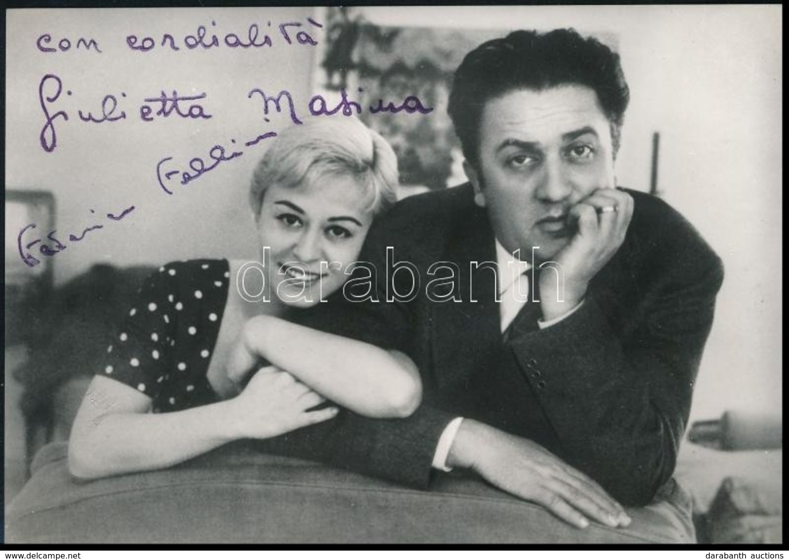 Federico Fellini (1920-1993) Filmrendező  és Giulietta Masina (1921-1994) Színésznő Dedikált Fotólapja, 10x15 Cm / Autog - Autres & Non Classés