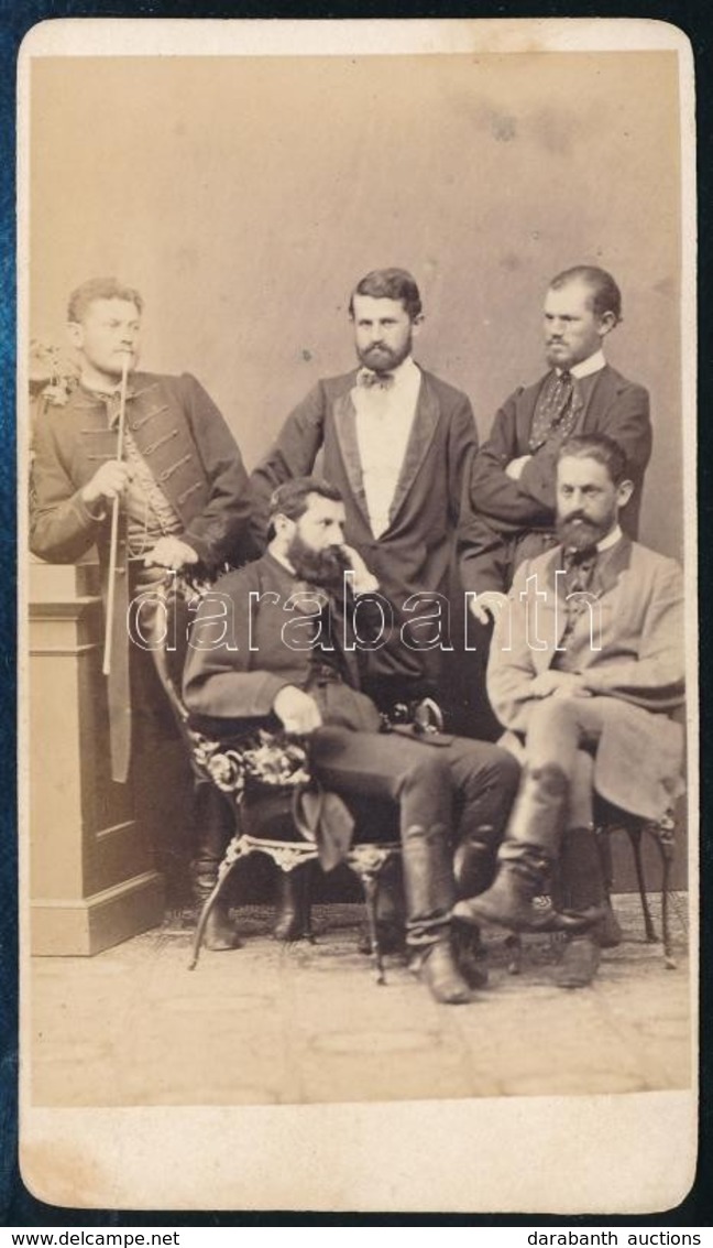 Cca 1860-1870 Csoportkép Férfiakkal, Keményhátú Fotó, Pozsony, Kozics Ede Műterméből, 10x6 Cm. - Other & Unclassified