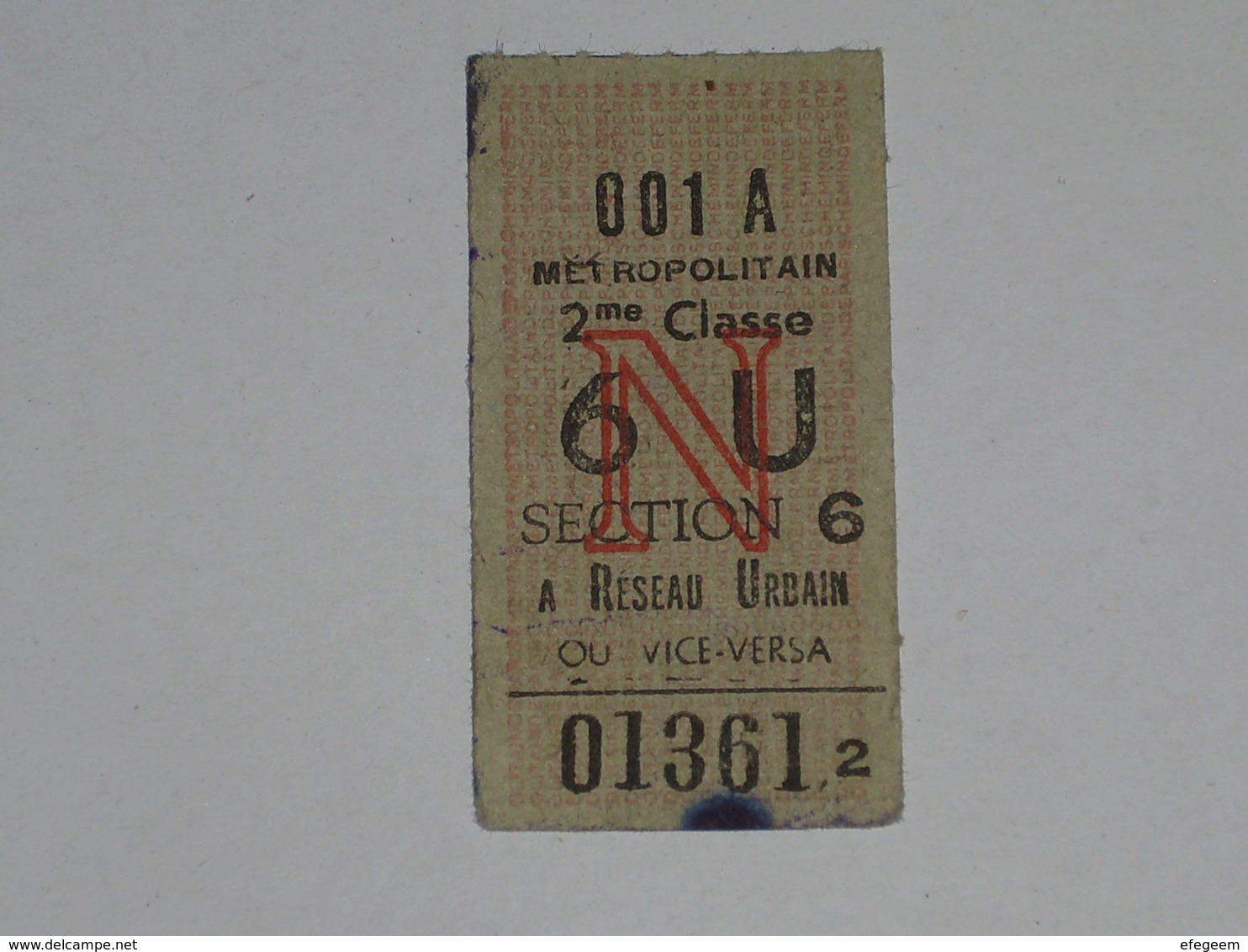 Ancien Ticket Omnibus, Autobus, Tramway, Ticket Metro. - Europe