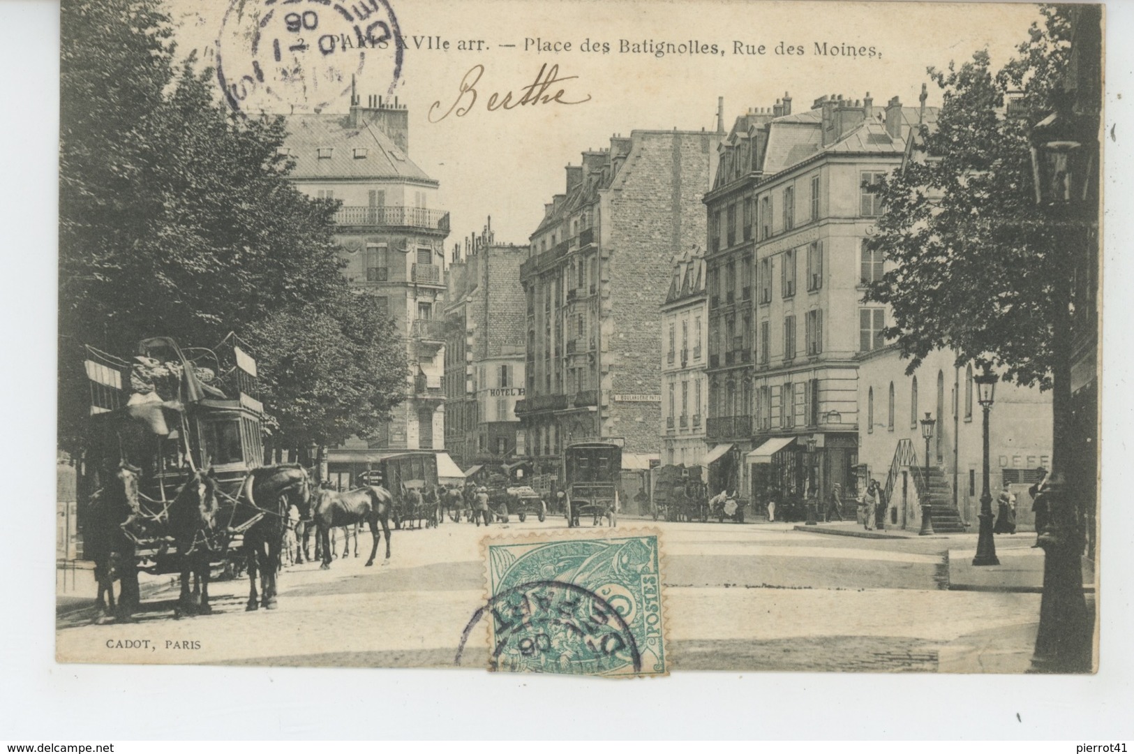 PARIS - XVIIème Arrondissement - Place Des Batignolles, Rue Des Moines - Paris (17)